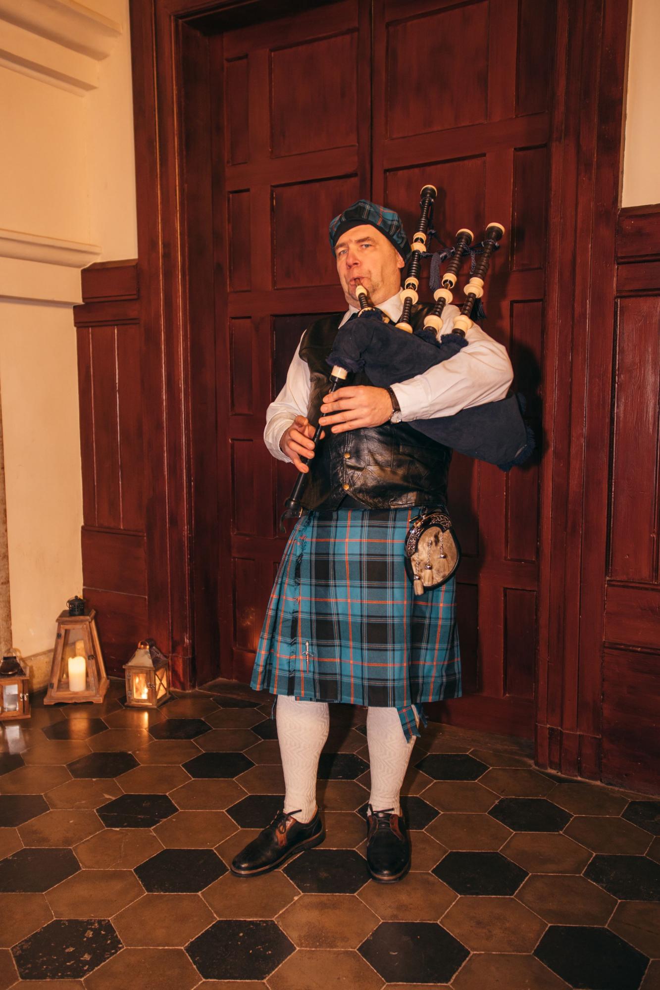 Õhtusöök Burnsi auks 2026