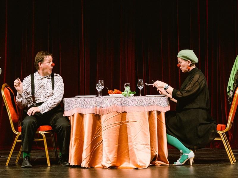 Minu pere ja muud klounid