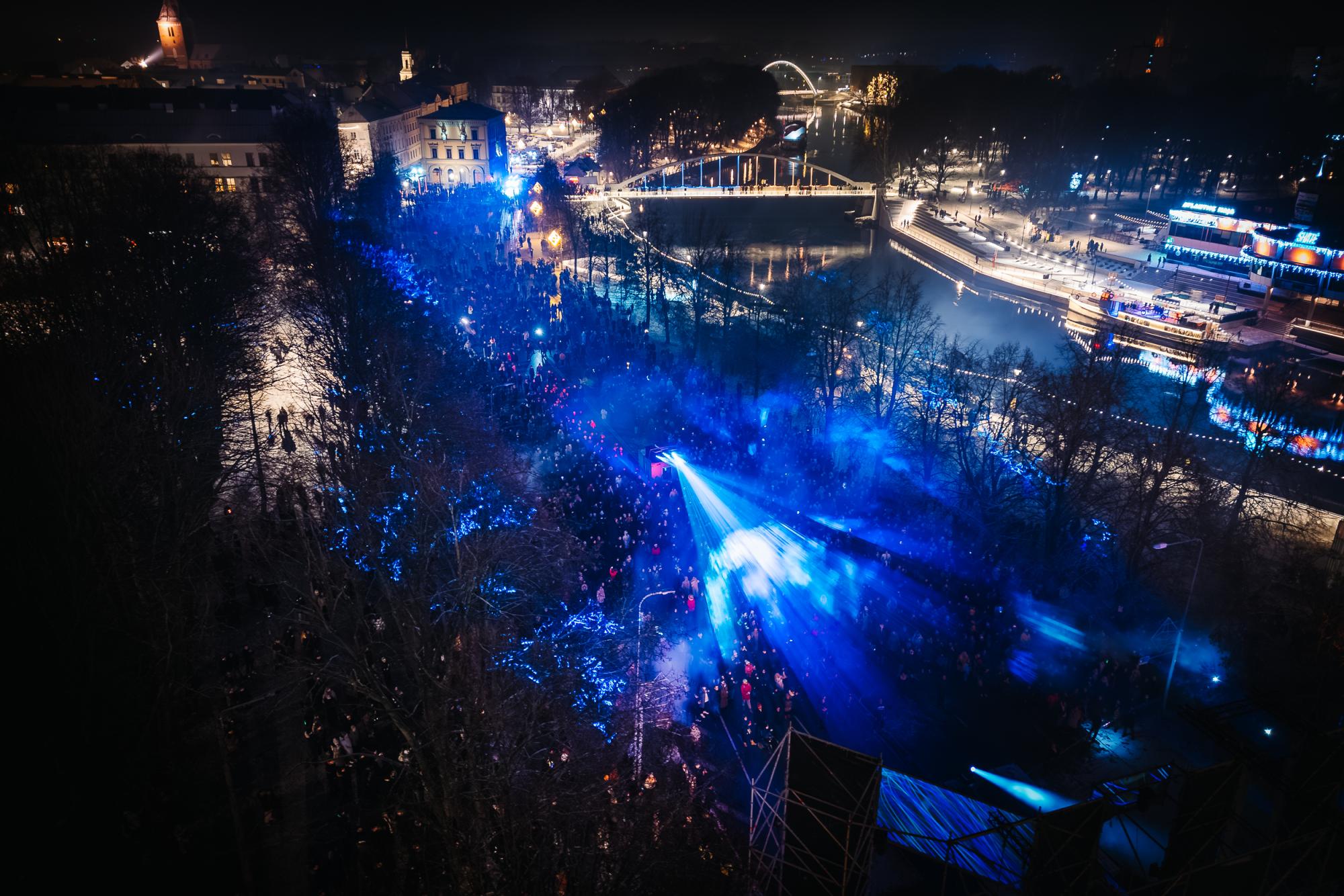 Aastavahetus Tartus: kontsert Vabaduse puiesteel