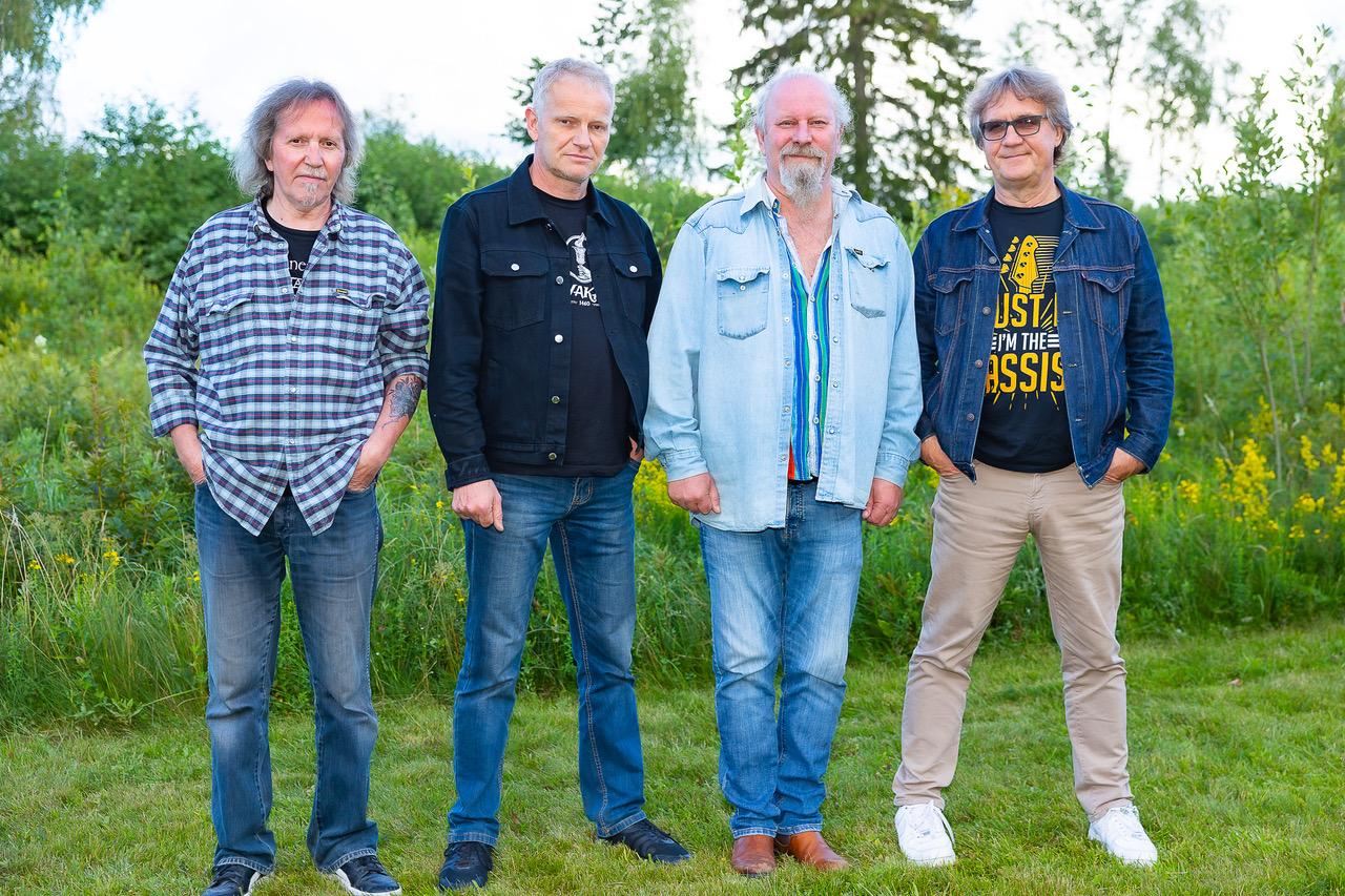 Kolumbus Kris esitab ZZ Top´i parimaid hitte