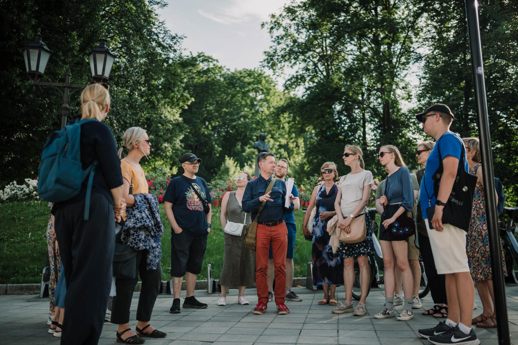 Tartu suvetuurid