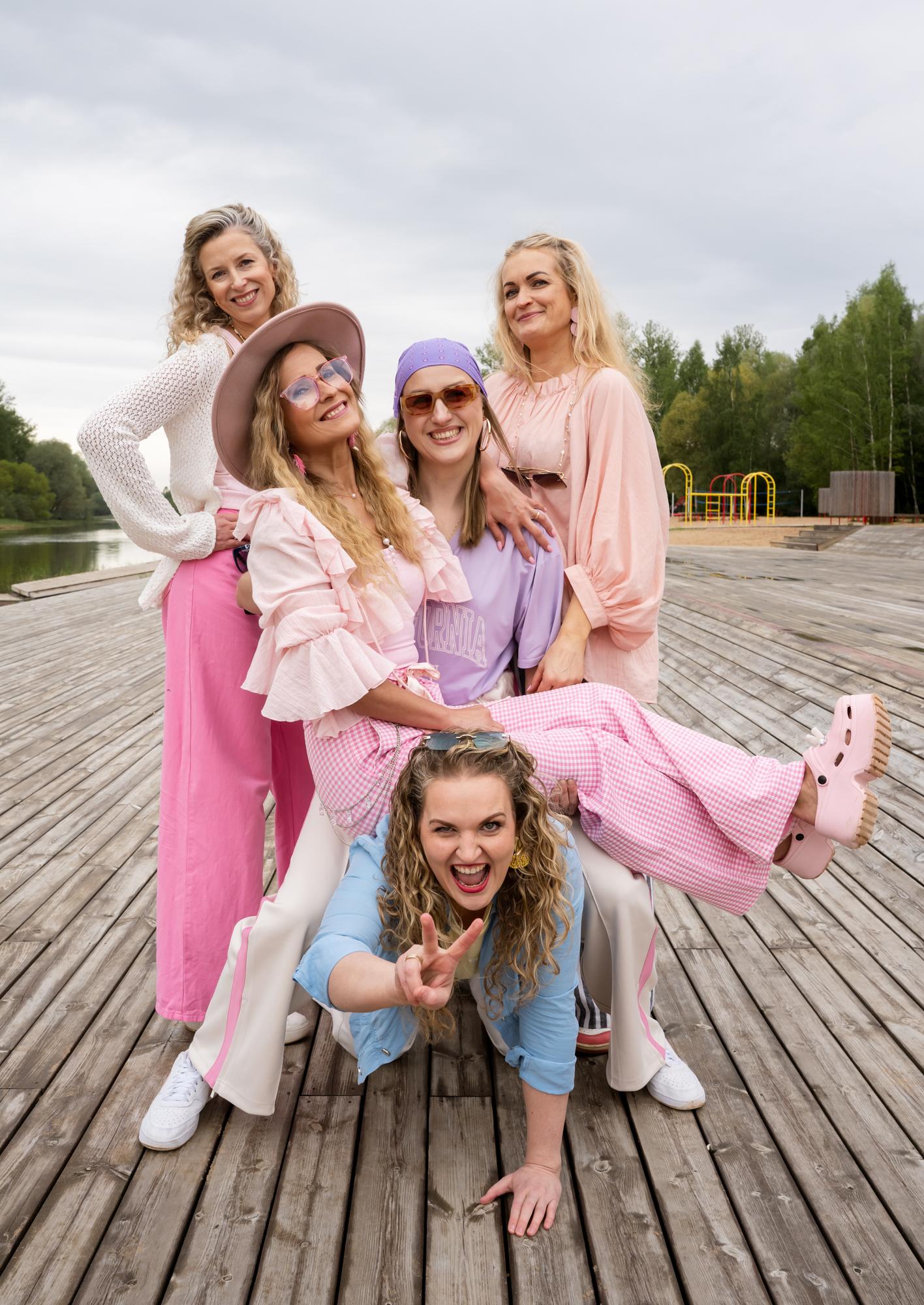 Bertram Studios täiskasvanud hobitantsijate vastuvõtt 26/27 hooajaks
